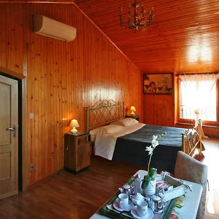 Podere Caldaruccio La Pineta - Torretta Apartment